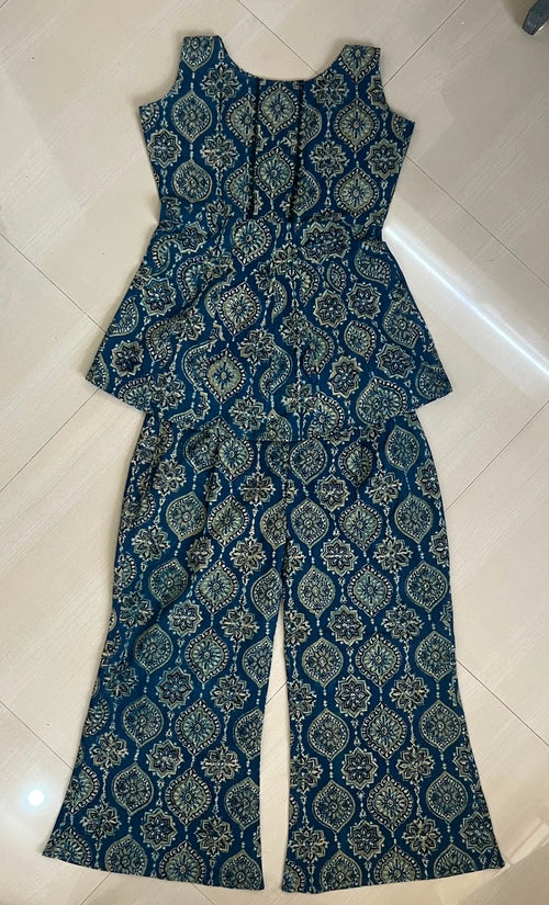 Kurti Set